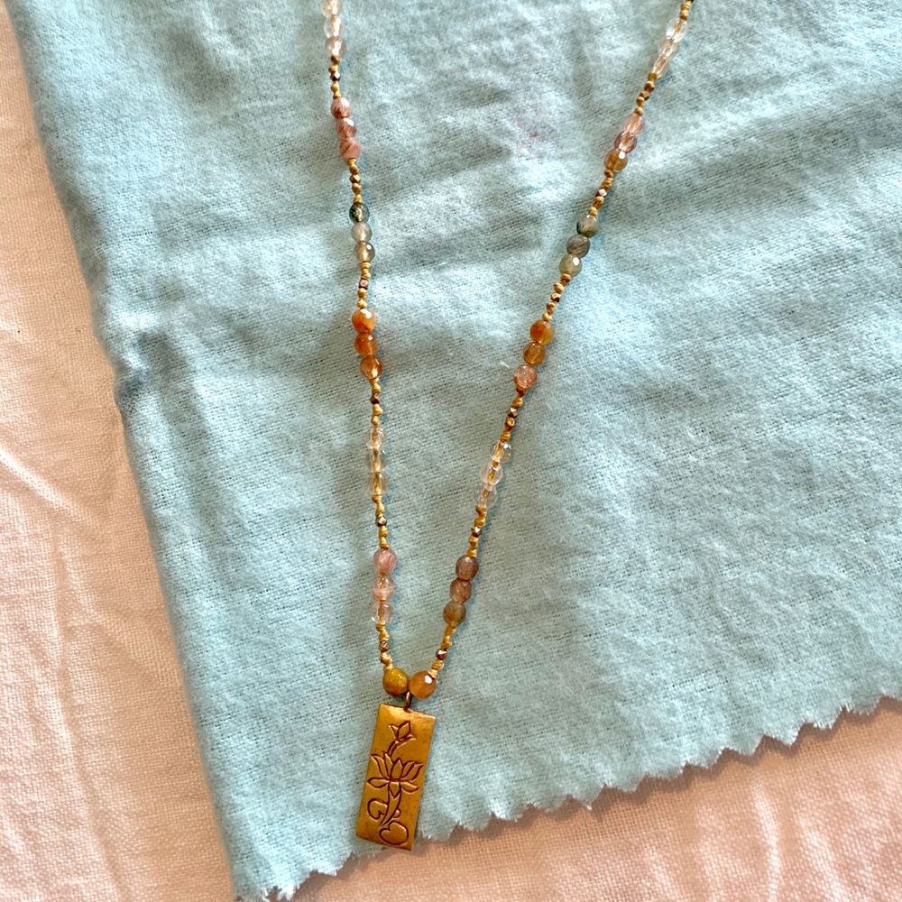 Satya necklace ⭐️FINAL MARKDOWN⭐️
